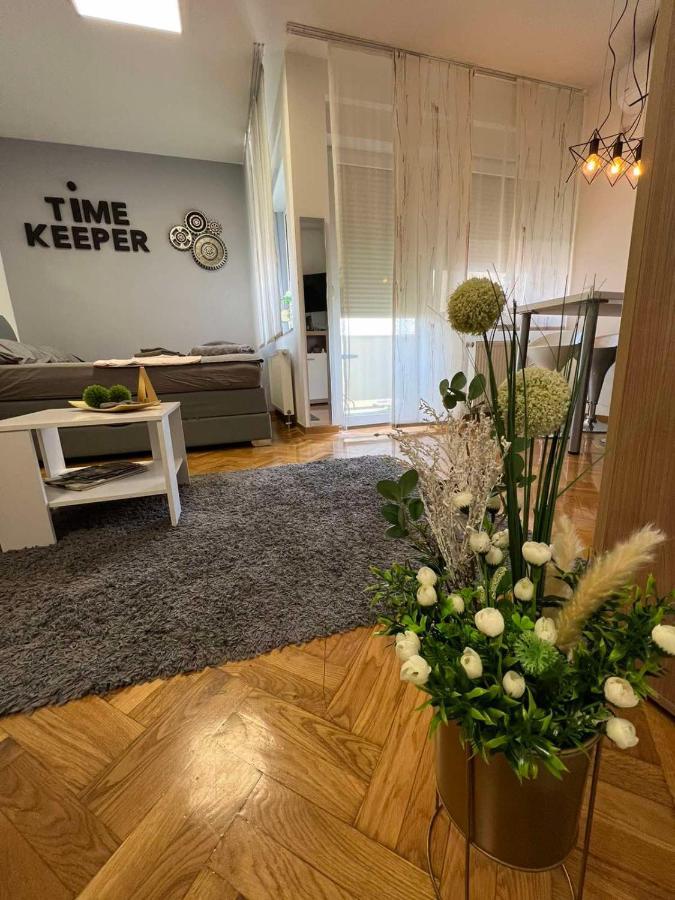Time Keeper - Self Check In Apartment Осиек Екстериор снимка