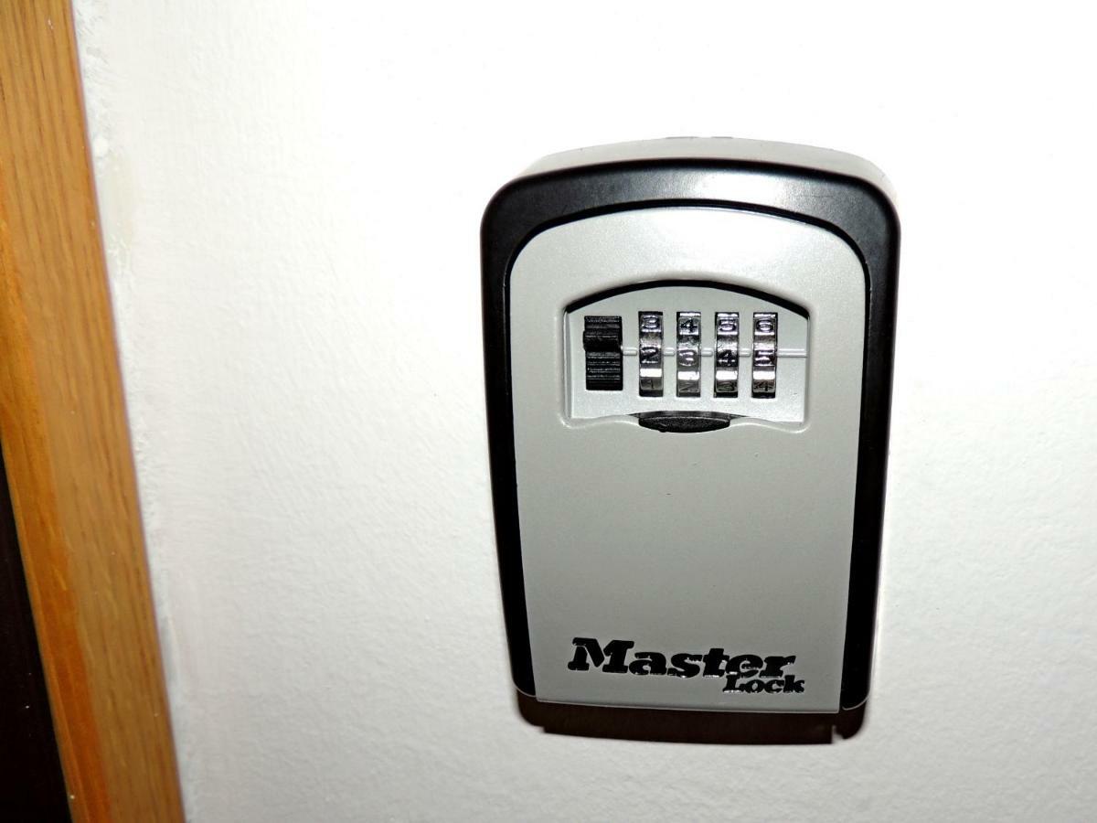 Time Keeper - Self Check In Apartment Осиек Екстериор снимка