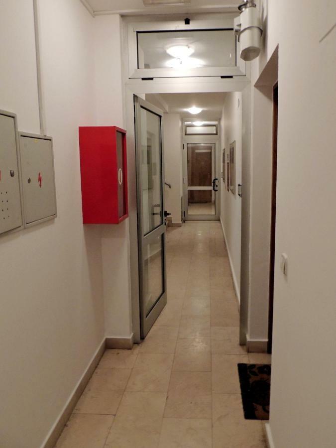 Time Keeper - Self Check In Apartment Осиек Екстериор снимка